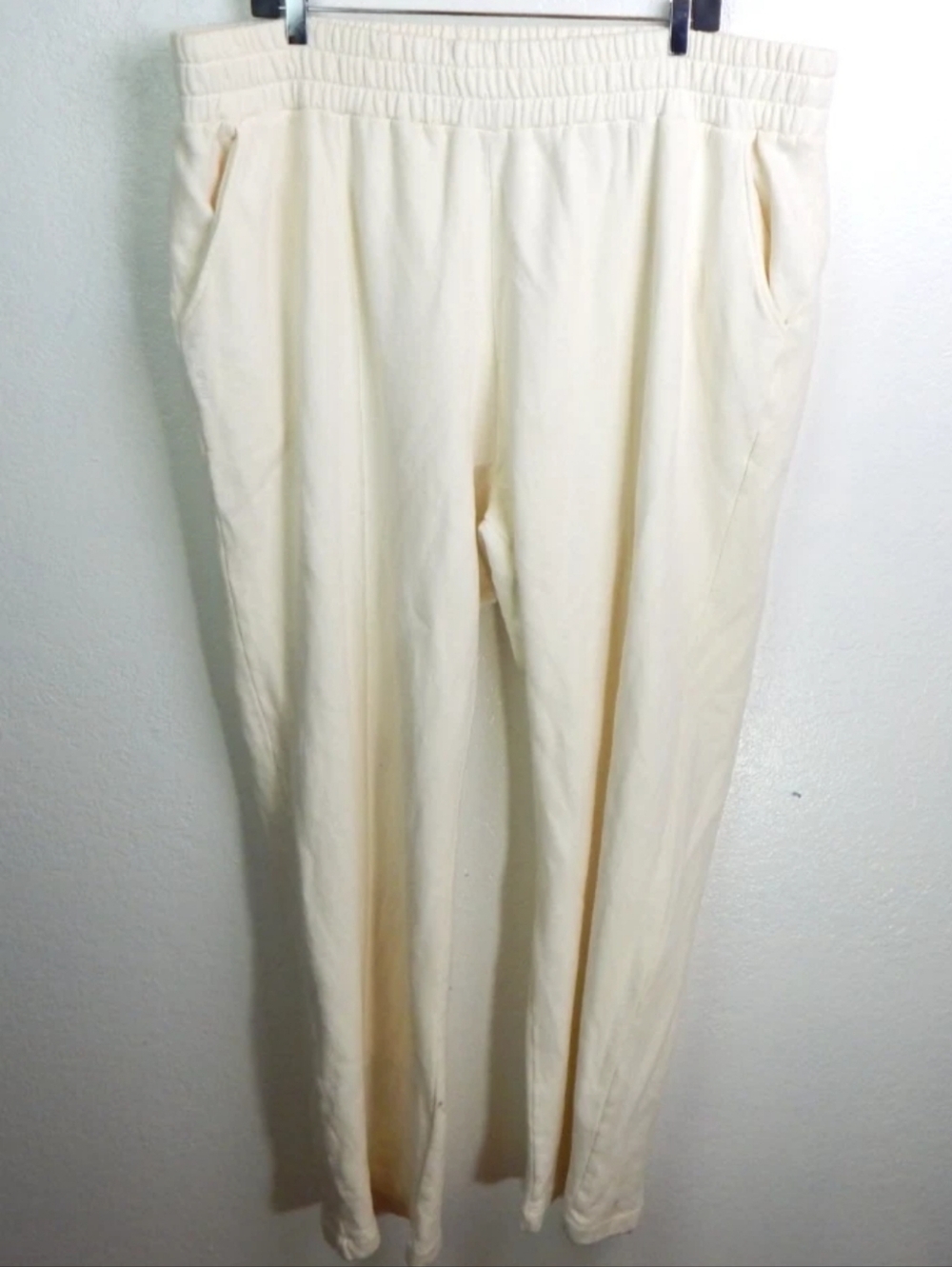 11 Honore Wide Leg Fleece Sweats